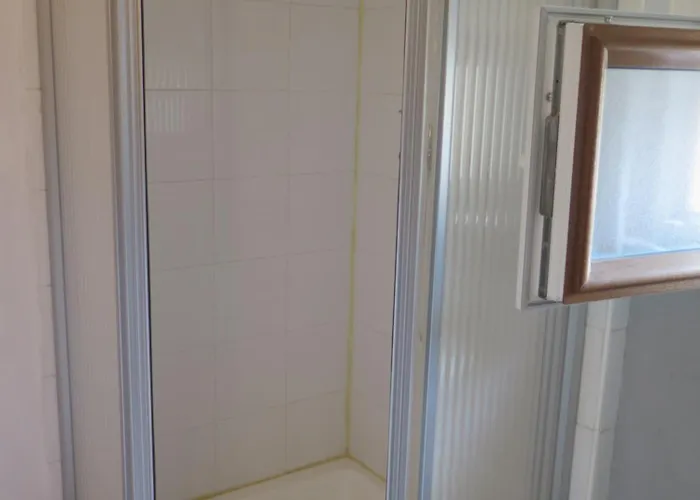 Privatunterkunft Indepandant Avec Piscine, Cuisine Exterieure, 1 Avec Salle De Bain Et Wc *